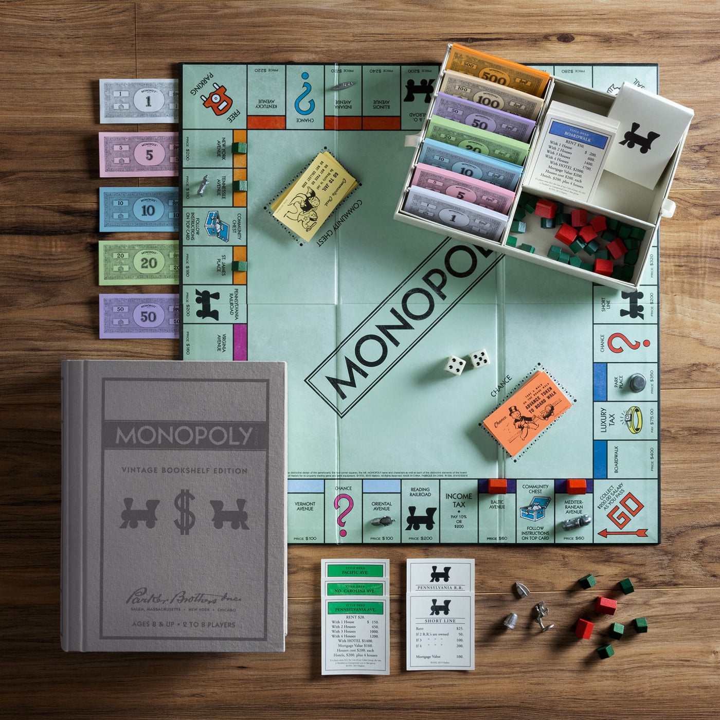 Vintage Bookshelf Game - Monopoly