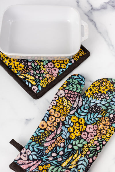 Oven Mitt + Pot Holder Set