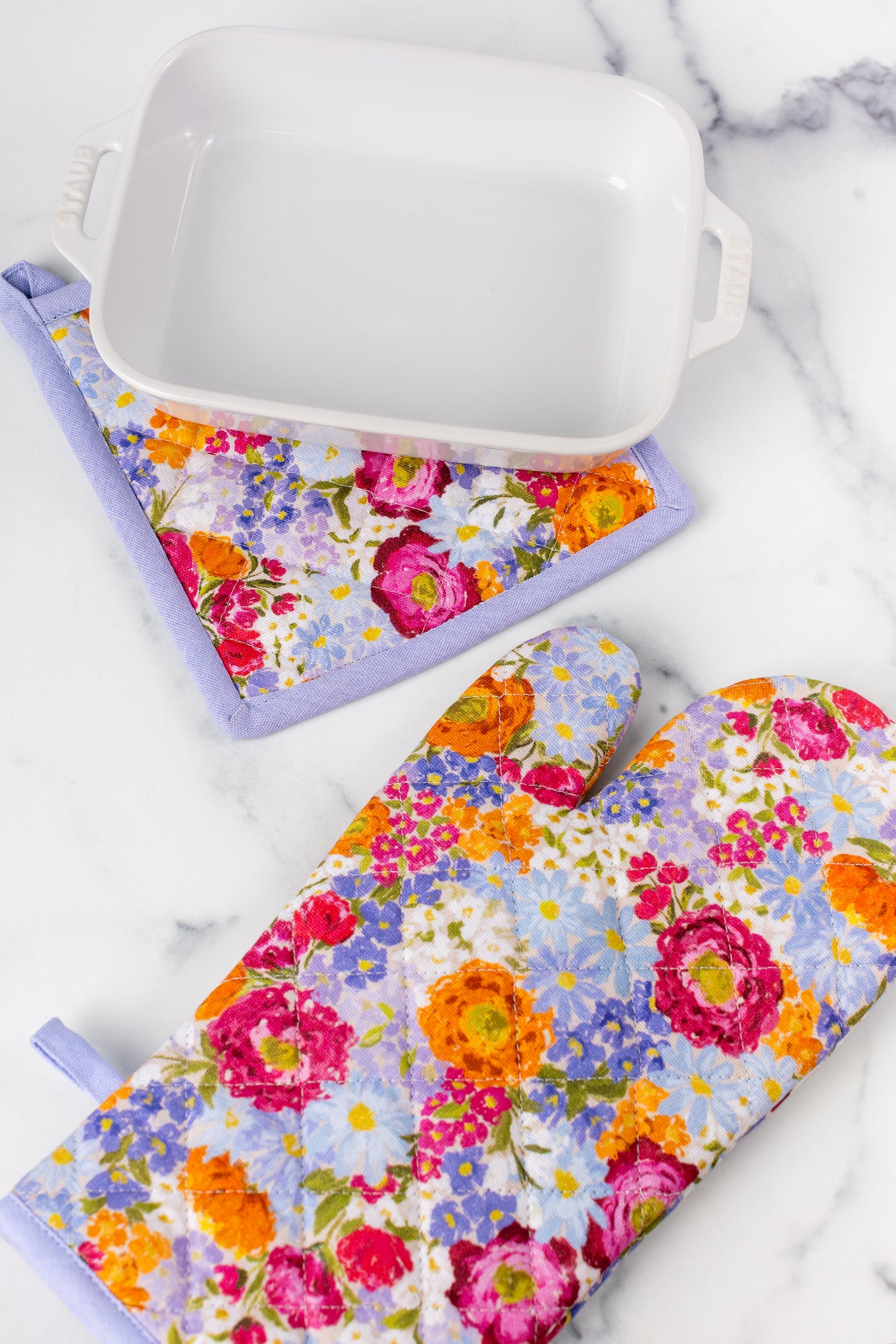 Oven Mitt + Pot Holder Set