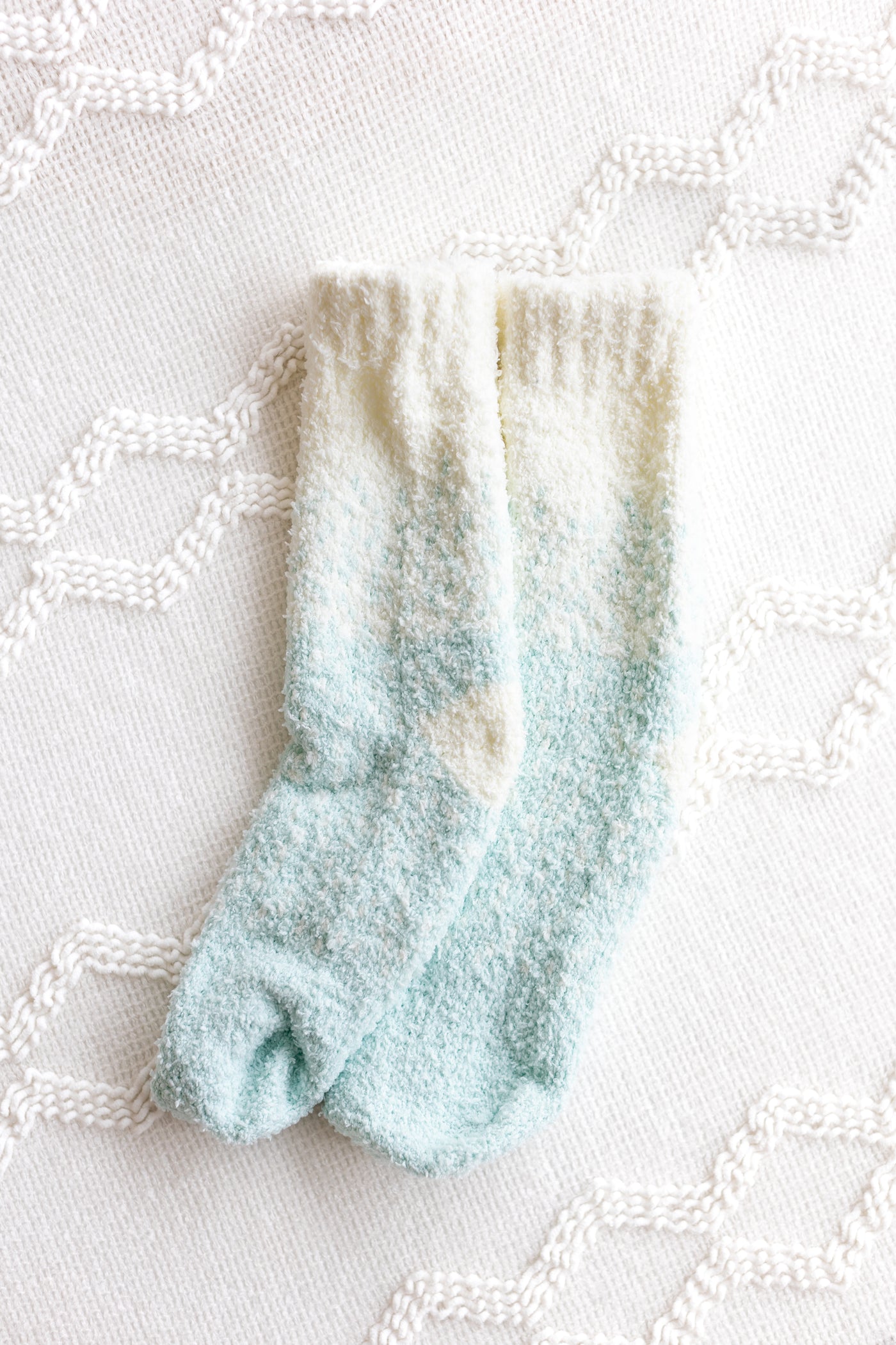 Aqua Ombre Dotted Fuzzy Socks